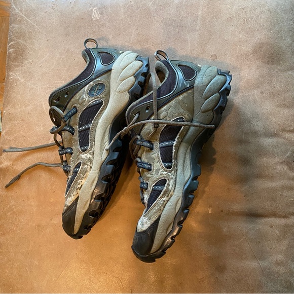 Merrell off road shoes size 12 mens - Picture 7 of 9